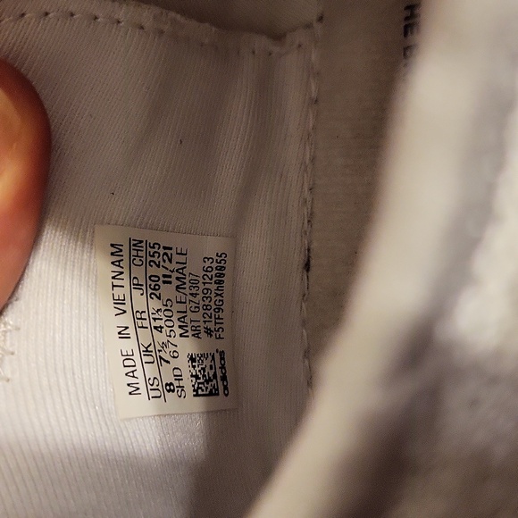 Adidas nmd size mens us 8, in great condition almost new. - Picture 4 of 5